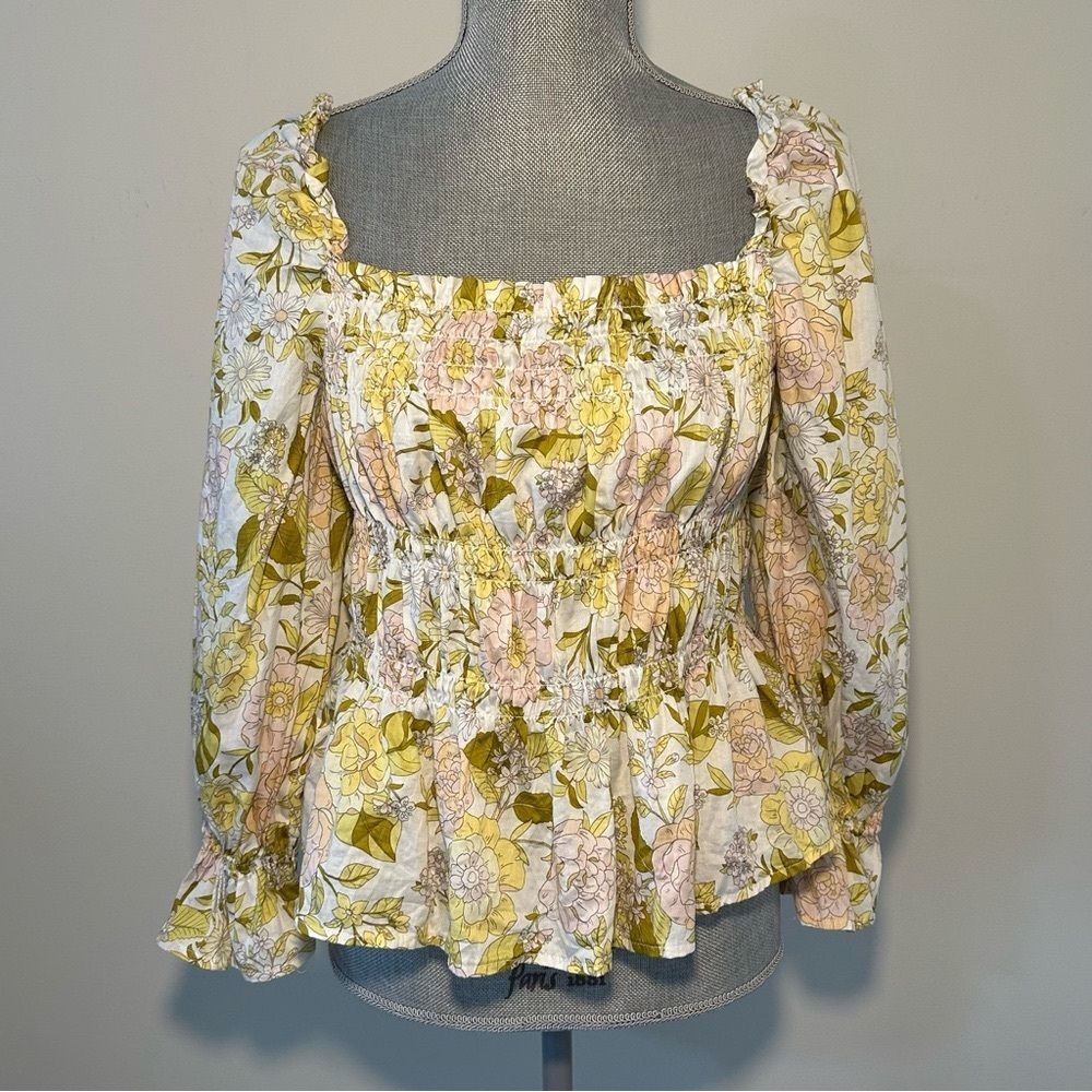 WhoWhatWear Blouse Top SZ M Pastel Floral Balloon Sleeve Ruffled Smocked Peplum